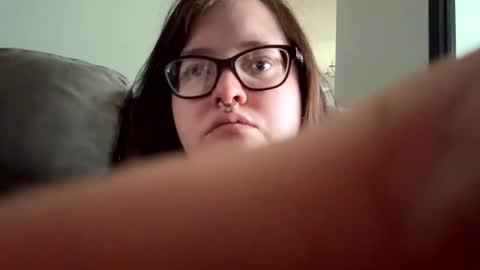 riah_babbie online show from May 23, 2026, 1:48 pm