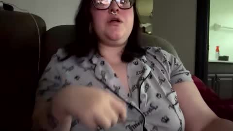riah_babbie online show from May 24, 2026, 12:10 pm
