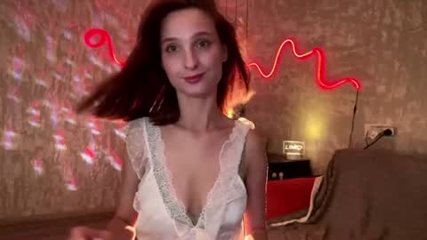 riana_razz online show from June 25, 2026, 8:19 am