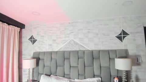 Snapshot of rianamanson chatting on March 11, 2025, 7:04 am Riana online show from March 11, 2025, 7:04 am