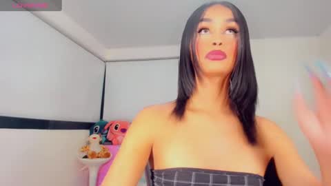 Snapshot of riannagarcia_ chatting on January 16, 2025, 1:37 am Rianna Garcia online show from January 16, 2025, 1:37 am