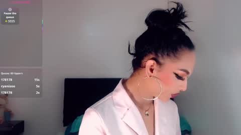 Snapshot of riannagarcia_ chatting on September 13, 2025, 3:50 am Rianna Garcia online show from September 13, 2025, 3:50 am