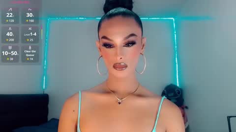 Snapshot of riannagarcia_ chatting on September 16, 2025, 7:15 pm Rianna Garcia online show from September 16, 2025, 7:15 pm