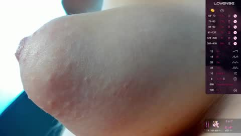 Snapshot of riawoods chatting on February 4, 2025, 8:38 pm Ria Woods online show from February 4, 2025, 8:38 pm