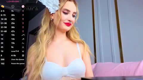 Ria Woods online show from March 9, 2026, 7:56 am