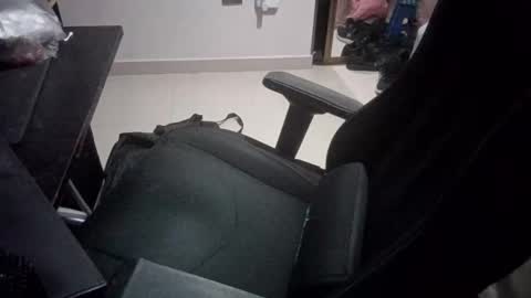 Snapshot of riazwork13 chatting on November 5, 2025, 2:33 am riazwork13 online show from November 5, 2025, 2:33 am