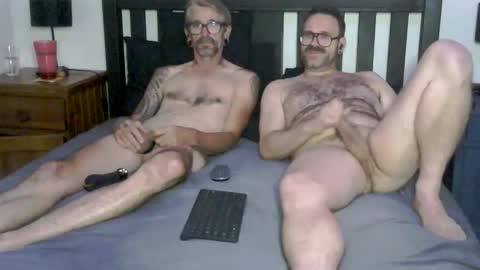 Snapshot of ric_1999 chatting on February 13, 2026, 3:19 pm Ric online show from February 13, 2026, 3:19 pm