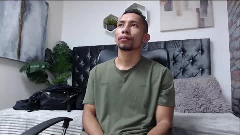 richar_voller online show from December 21, 2024, 11:11 am