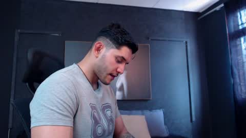 Snapshot of richard_milleer chatting on May 12, 2026, 4:37 pm Ricardo online show from May 12, 2026, 4:37 pm
