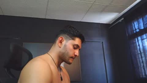 Snapshot of richard_milleer chatting on May 14, 2026, 4:47 pm Ricardo online show from May 14, 2026, 4:47 pm