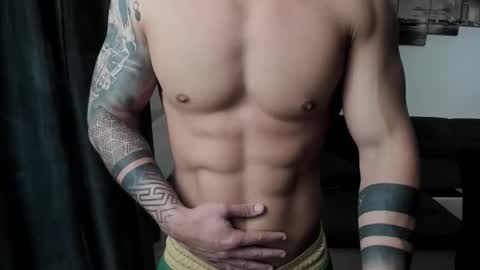 Snapshot of richarddarell chatting on October 22, 2025, 4:57 am RichardDarell online show from October 22, 2025, 4:57 am