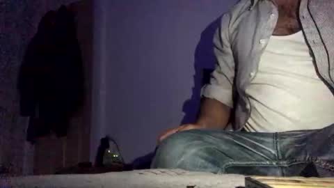 Snapshot of richardsone1 chatting on November 2, 2025, 1:30 am Babu online show from November 2, 2025, 1:30 am