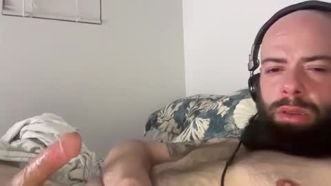 Snapshot of richardthomas19 chatting on February 26, 2026, 9:30 am richardthomas19 online show from February 26, 2026, 9:30 am