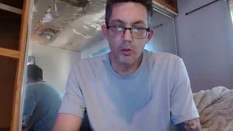 Snapshot of richi3richny chatting on May 4, 2026, 9:22 pm Richie online show from May 4, 2026, 9:22 pm