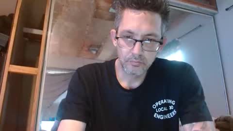 Snapshot of richi3richny chatting on May 10, 2026, 10:59 pm Richie online show from May 10, 2026, 10:59 pm