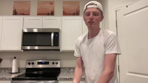 Snapshot of richiewest chatting on February 18, 2025, 12:04 am Richie online show from February 18, 2025, 12:04 am