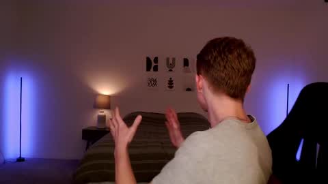 Snapshot of richiewest chatting on September 16, 2025, 1:06 am Richie online show from September 16, 2025, 1:06 am