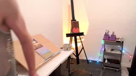 Snapshot of richiewest chatting on October 9, 2025, 1:14 am Richie online show from October 9, 2025, 1:14 am