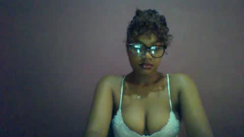 Snapshot of ricie001 chatting on June 16, 2026, 9:12 am ricie001 online show from June 16, 2026, 9:12 am