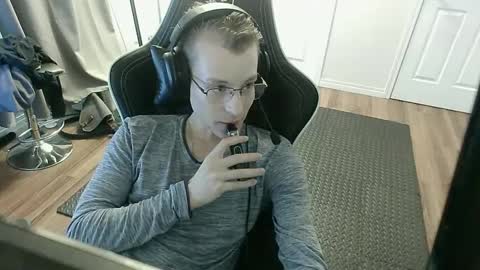 Snapshot of rickgosling chatting on September 23, 2025, 2:42 pm rickgosling online show from September 23, 2025, 2:42 pm