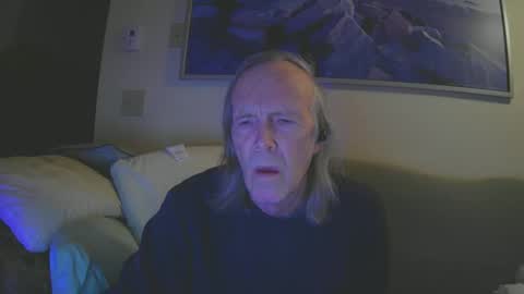 Snapshot of rickl56 chatting on December 9, 2024, 11:03 pm rickl56 online show from December 9, 2024, 11:03 pm