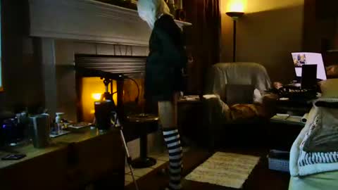 Snapshot of ricks4fun chatting on January 17, 2025, 3:55 am PINK HOLE TWINK online show from January 17, 2025, 3:55 am