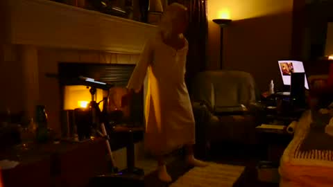 Snapshot of ricks4fun chatting on February 17, 2025, 3:25 am PINK HOLE TWINK online show from February 17, 2025, 3:25 am