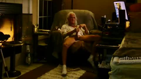 Snapshot of ricks4fun chatting on October 12, 2025, 11:48 pm PINK HOLE TWINK online show from October 12, 2025, 11:48 pm