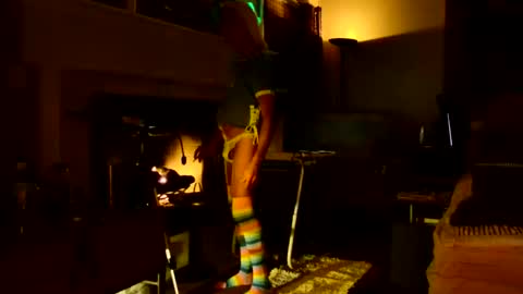 PINK HOLE TWINK online show from May 17, 2026, 2:42 am