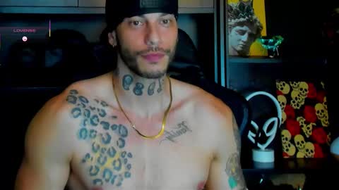 Snapshot of ricky_santos_ chatting on September 19, 2025, 12:45 am ricky_santos_ online show from September 19, 2025, 12:45 am