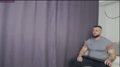 rickymiami1 online show from February 19, 2026, 6:04 pm