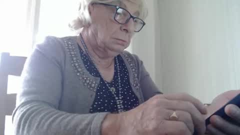 Snapshot of rickyorks chatting on October 14, 2025, 10:27 am rickyorks online show from October 14, 2025, 10:27 am