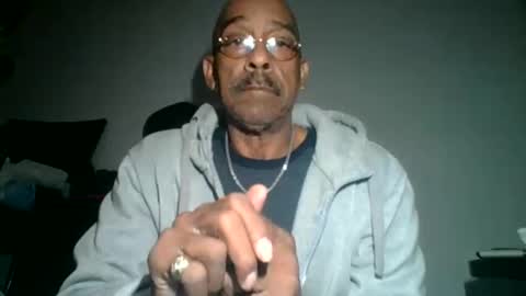 Snapshot of rico97681 chatting on October 20, 2025, 1:44 pm rico97681 online show from October 20, 2025, 1:44 pm