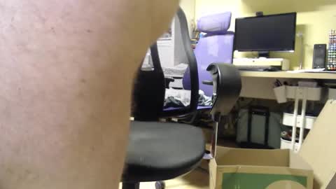 Snapshot of riemen78 chatting on March 4, 2026, 12:05 am riemen78 online show from March 4, 2026, 12:05 am