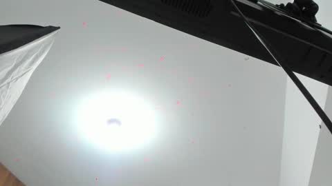 Rihanna hotx online show from October 22, 2025, 3:07 am