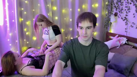 Snapshot of riki_tiki_tavi_time chatting on January 22, 2025, 7:56 pm Victor Maria online show from January 22, 2025, 7:56 pm