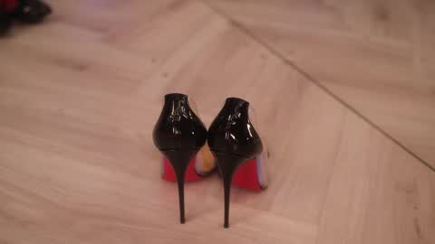 Snapshot of rikka_moore chatting on February 9, 2025, 3:01 pm if you wanna buy smth stockingsph etc custom videos or pics online show from February 9, 2025, 3:01 pm