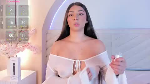 riley_sweet__ online show from July 25, 2026, 7:55 pm