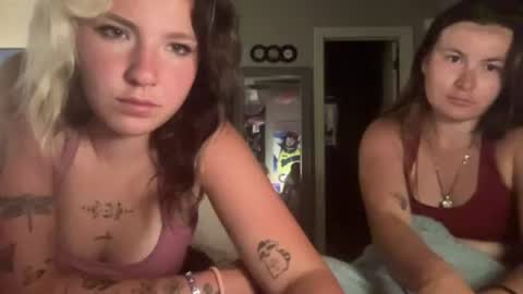 Snapshot of rileycooperrrr chatting on July 7, 2026, 6:47 am rileycooperrrr online show from July 7, 2026, 6:47 am