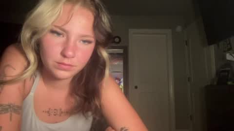 Snapshot of rileycooperrrr chatting on July 22, 2026, 2:03 am rileycooperrrr online show from July 22, 2026, 2:03 am