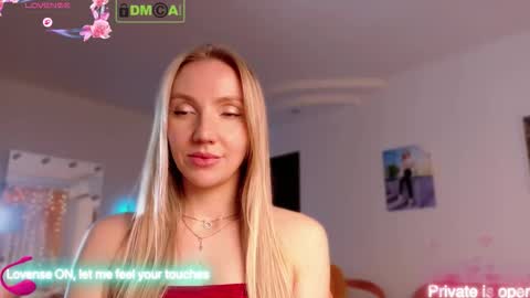 Snapshot of rina_asty chatting on November 30, 2025, 8:02 pm Rina Asty online show from November 30, 2025, 8:02 pm