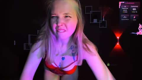 Snapshot of rina_gold_ chatting on May 11, 2026, 2:45 pm Rina online show from May 11, 2026, 2:45 pm