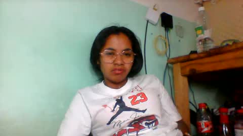 Snapshot of rinah856024 chatting on June 29, 2026, 10:15 am rinah856024 online show from June 29, 2026, 10:15 am