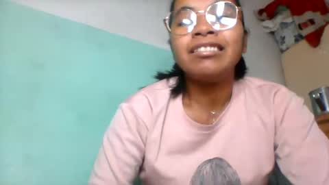 Snapshot of rinah856024 chatting on July 10, 2026, 7:56 am rinah856024 online show from July 10, 2026, 7:56 am