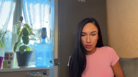 Oksana online show from July 26, 2026, 6:10 am