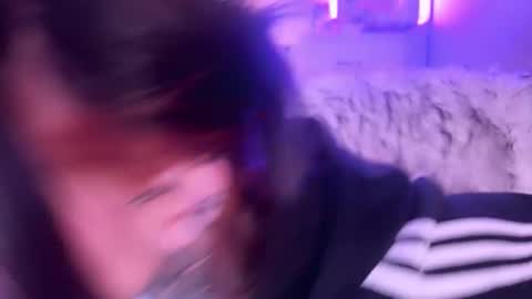   DianaBrite            fansl y online show from December 15, 2025, 4:22 pm