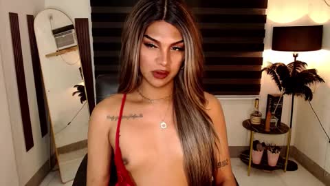 riri online show from December 10, 2024, 4:06 pm