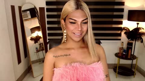 riri online show from January 22, 2025, 3:29 pm