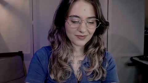 risha_laass online show from January 16, 2025, 5:55 pm