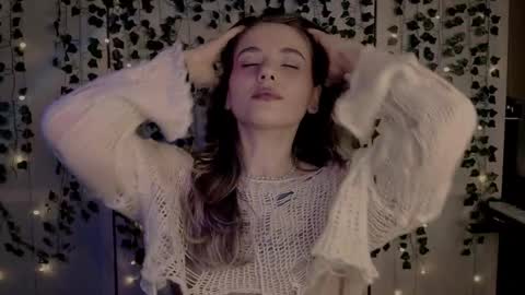 risha_laass online show from February 16, 2025, 5:15 pm